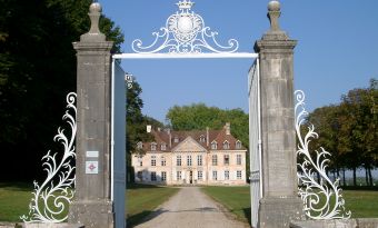 1 Chateau de Vaulserre.JPG